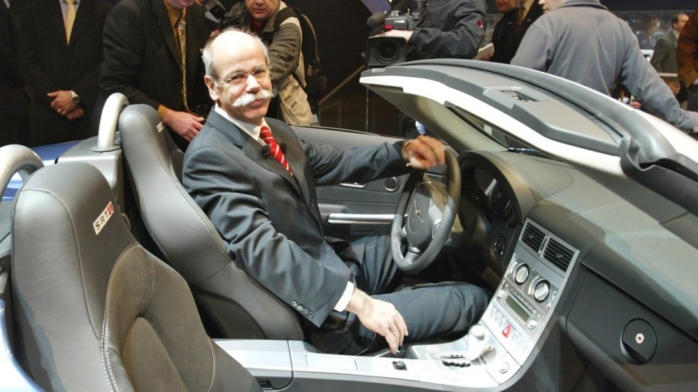 At the Paris auto show Daimler chief executive Dieter Zetsche said talks with Geely over possible projects had been very constructive