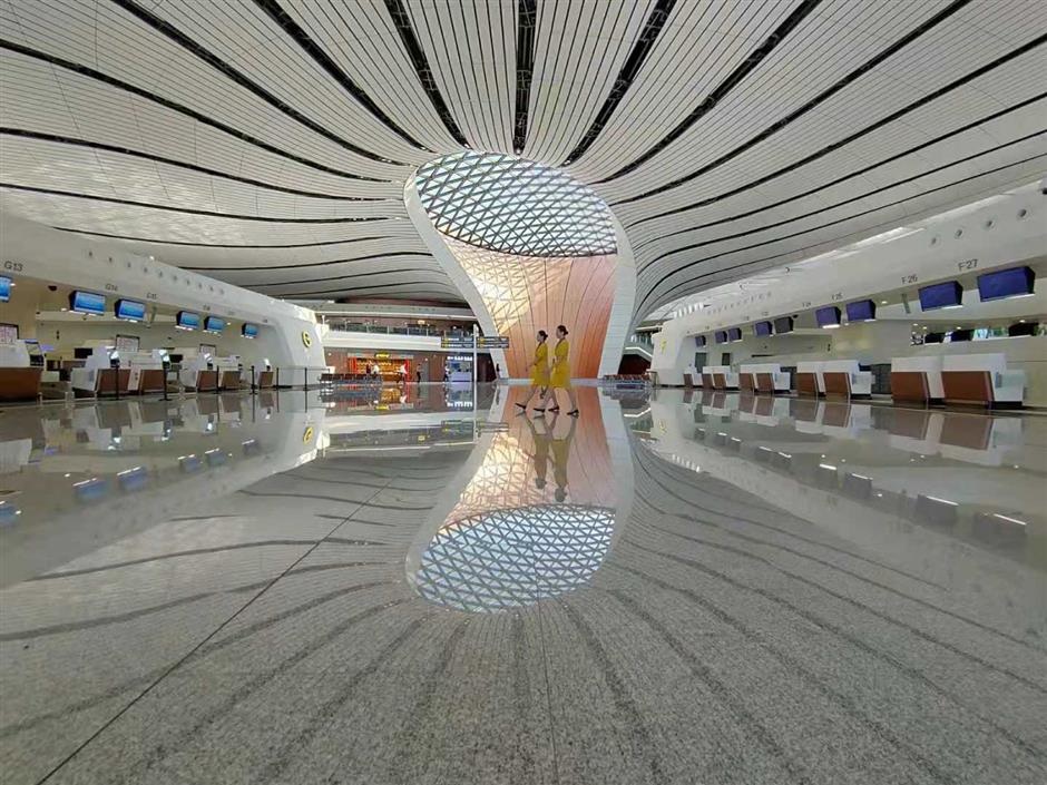 A C shape pillar at the terminal building at the airport which can support the mega structure while also allowing plenty of natural light through more than 8000 rooftop windows