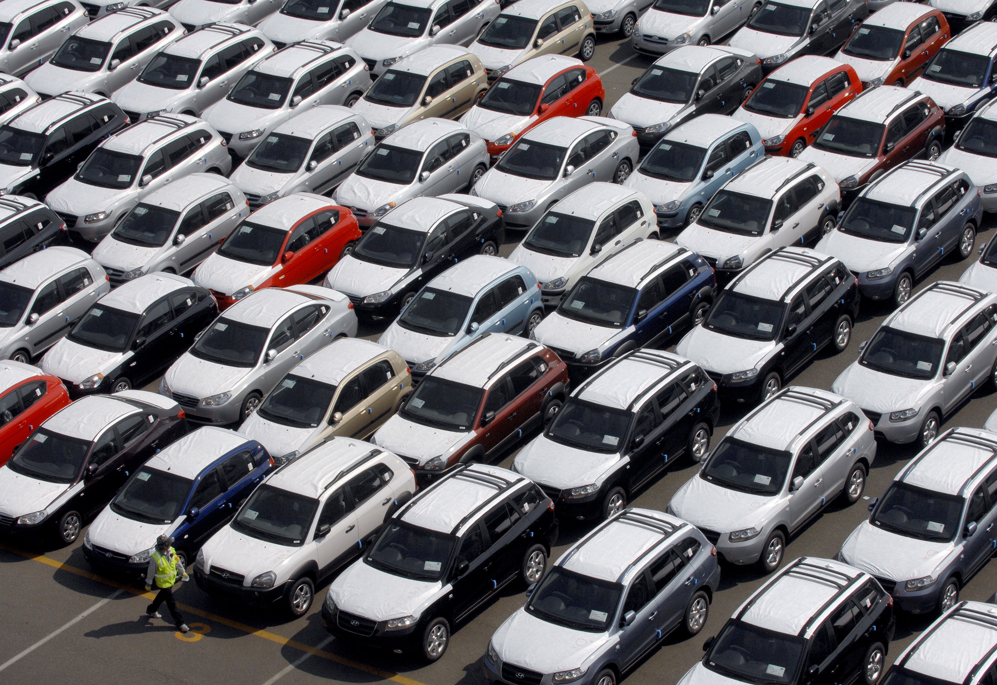 20200228 CARS FACTORY HYUNDAI Rows of Hyundai Motor cars parked for shipping in the southeastern port of Ulsan