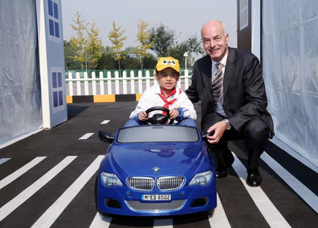 BT 201804 Last 05 BMW Childrens Traffic Safety Education program